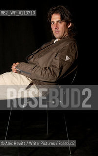 Jonny Glynn at the Debut Author Festival 2007..Traverse Theatre Edinburgh..Copyright©Alex Hewitt/Writer Pictures/Rosebud2