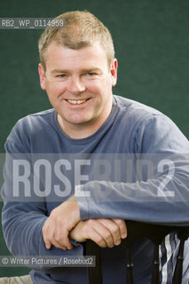 Mark Haddon, author of The Curious Incident of The Dog In The NIight Time and A Spot of Bother. CREDIT Geraint Lewis
©Writer Pictures/Rosebud2