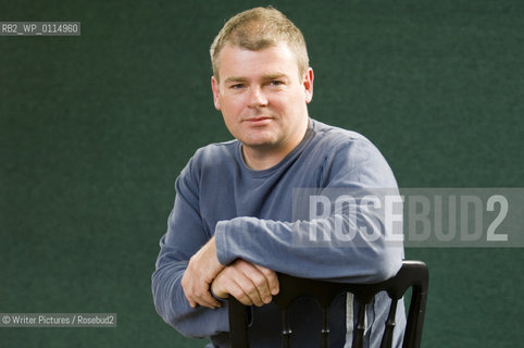 Mark Haddon, author of The Curious Incident of The Dog In The NIight Time and A Spot of Bother. CREDIT Geraint Lewis
©Writer Pictures/Rosebud2