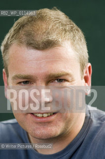 Mark Haddon, author of The Curious Incident of The Dog In The NIight Time and A Spot of Bother. CREDIT Geraint Lewis
©Writer Pictures/Rosebud2