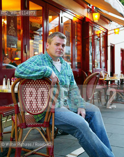 Mark Haddon, author of The Curious Incident of The Dog In The NIight Time and A Spot of Bother. CREDIT Geraint Lewis
©Writer Pictures/Rosebud2
