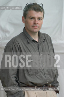 British writer Mark Haddon, author of The Curious Incident of the Dog in the Night-Time, which won numerous awards, among which the Whitbread Book of the Year 2004. Here at the Edinburgh International Book Festival 2004.                                ..Copyright©Pascal Saez.Pascal Saez/Writer Pictures/Rosebud2