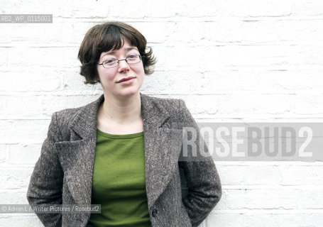 Jen Hadfield, poet ..Copyright©Adrian L/Writer Pictures/Rosebud2