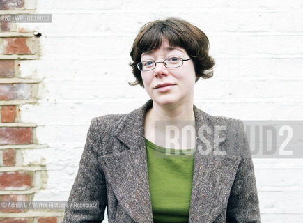Jen Hadfield, poet ..Copyright©Adrian L/Writer Pictures/Rosebud2