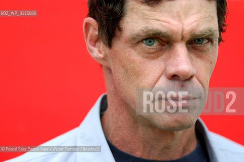 US writer and comedian Rich Hall (Otis Lee Crenshaw).at the Edinburgh International Book Festival 2003..Copyright©Pascal Saez.Pascal Saez/Writer Pictures/Rosebud2