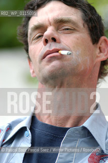 US writer and comedian Rich Hall (Otis Lee Crenshaw).at the Edinburgh International Book Festival 2003..Copyright©Pascal Saez.Pascal Saez/Writer Pictures/Rosebud2