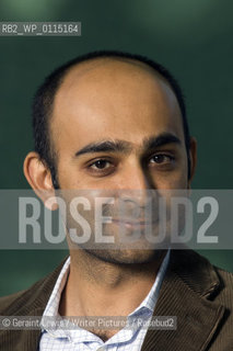 Moshin Hamid..copyright©Geraint Lewis/Writer Pictures/Rosebud2