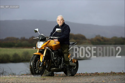 Ian Hamilton .Pictured at his home in Connel Bridge..31st Ooctober 2007..Copyright©Ian MacNicol/Writer Pictures/Rosebud2