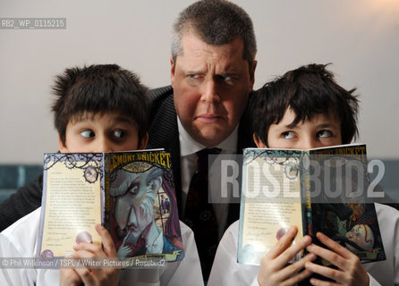 Daniel Handler - author of the Lemony Snicket.  Photographed  at the Queens Hall in Edinburgh reading to children and book signing copies of the books...copyright©Phil Wilkinson/TSPL/Writer Pictures/Rosebud2