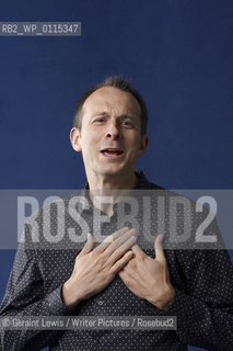 Tim Harford, English economist and journalist, at the 2010 Edinburgh International Book Festival, August 28, 2010....Copyright©Geraint Lewis/Writer Pictures/Rosebud2