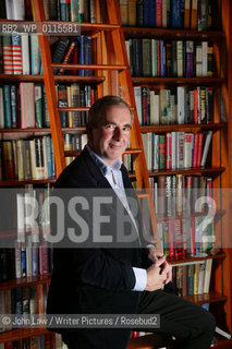 29/01/01  Auther Robert Harris at his home in Kintbury, Berkshire..Picture: COPYRIGHT©John Law/Writer Pictures/Rosebud2