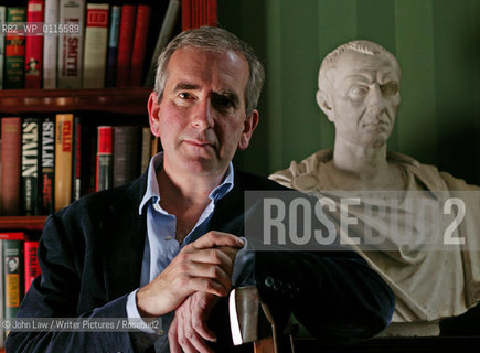 29/01/01  Auther Robert Harris at his home in Kintbury, Berkshire..Picture: COPYRIGHT©John Law/Writer Pictures/Rosebud2