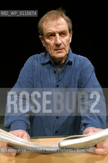 Tony Harrison..copyright©Lesley Anne Churchill/Writer Pictures/Rosebud2