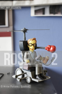 GREAT BRITAIN /Cambridge/Prof. Stephen Hawkings was in The Simpsons an animated American sitcom  © Horst A. Friedrichs
©Writer Pictures/Rosebud2