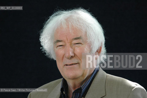 Irish Nobel Prize winning poet Seamus Heaney at the Edinburgh International Book Festival...Copyright©Pascal Saez/Writer Pictures/Rosebud2