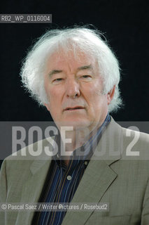 Irish Nobel Prize winning poet Seamus Heaney at the Edinburgh International Book Festival...Copyright©Pascal Saez/Writer Pictures/Rosebud2