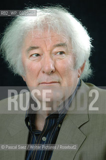 Irish Nobel Prize winning poet Seamus Heaney at the Edinburgh International Book Festival...Copyright©Pascal Saez/Writer Pictures/Rosebud2