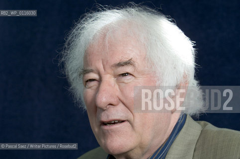 Irish Nobel Prize winning poet Seamus Heaney at the Edinburgh International Book Festival...Copyright©Pascal Saez/Writer Pictures/Rosebud2