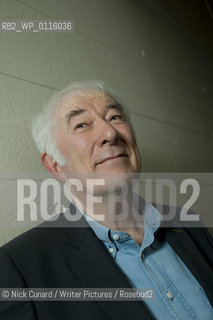 Seamus Heaney..copyright©Nick Cunard/Writer Pictures/Rosebud2
