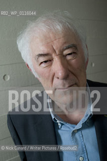 Seamus Heaney..copyright©Nick Cunard/Writer Pictures/Rosebud2