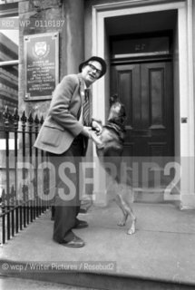 Hamish Henderson 80 yr old poet and songwriter..copyright©wcp/Writer Pictures/Rosebud2