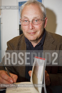  Matthew Engel at The Henley-onThames Literary Festival 2007..copyright©Rogan Coles/Writer Pictures/Rosebud2