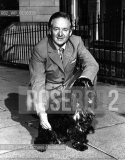 Author James Herriot in Edinburgh,  08/10/1977..copyright©TSPL/Writer Pictures/Rosebud2