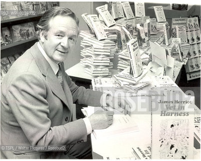 Vet turned author James Herriot, aka Alf Wight, in Glasgow, Scotland to publicise his new book Vet in Harness, October 18, 1974...copyright©TSPL/Writer Pictures/Rosebud2