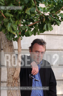 Christopher Hitchens..Copyright©Andy Paradise/Writer Pictures/Rosebud2