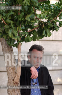 Christopher Hitchens..Copyright©Andy Paradise/Writer Pictures/Rosebud2