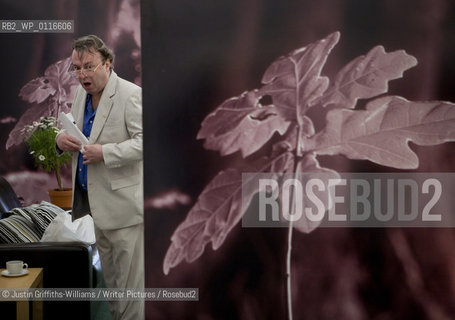 Writer and political commentator Christopher Hitchens pictured in the green room  at the Guardian Hay Festival..copyright©Justin Griffiths-Williams/Writer Pictures/Rosebud2