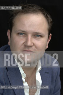 Henry Hitchings, The Edinburgh International Book Festival 2005..Copyright©Rob McDougall/Writer Pictures/Rosebud2