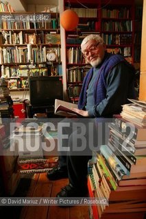 Philip Hoare at Writers Week in Adelaide...Copyright©David Mariuz/Writer Pictures/Rosebud2