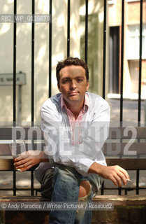 Tom Hodgkinson, author of How to be Idle....Copyright©Andy Paradise/Writer Pictures/Rosebud2