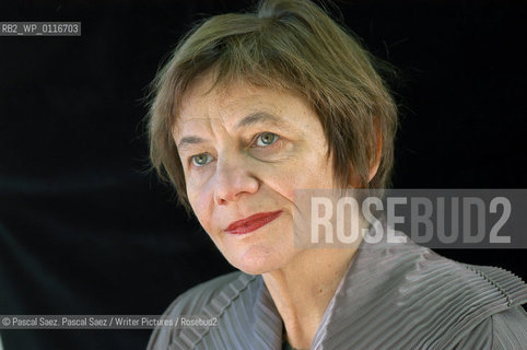 US writer Eva Hoffman.at the Edinburgh International Book Festival 2004..Copyright©Pascal Saez. Pascal Saez/Writer Pictures/Rosebud2