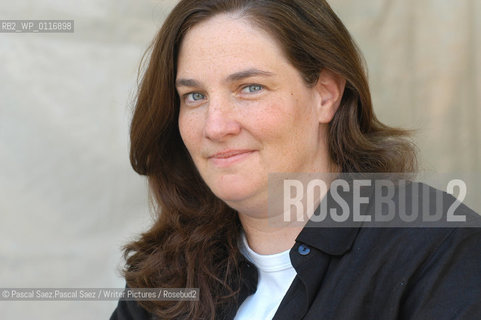 American writer A M Homes, author of The End of Alice, at the Edinburgh International Book Festival 2003...Copyright©Pascal Saez.Pascal Saez/Writer Pictures/Rosebud2
