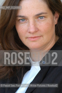 American writer A M Homes, author of The End of Alice, at the Edinburgh International Book Festival 2003...Copyright©Pascal Saez.Pascal Saez/Writer Pictures/Rosebud2