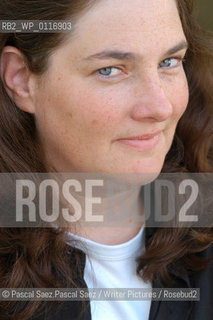 American writer A M Homes, author of The End of Alice, at the Edinburgh International Book Festival 2003...Copyright©Pascal Saez.Pascal Saez/Writer Pictures/Rosebud2