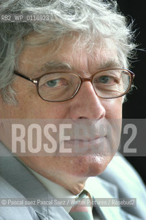 Canadian-born british academic, writer and radical philosopher Professor Ted Honderich, at the Edinburgh International Book Festival 2004...Copyright©Pascal saez.Pascal Saez/Writer Pictures/Rosebud2