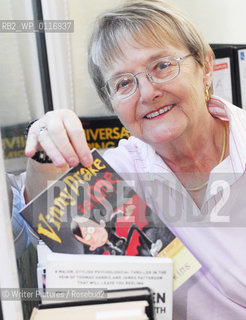  Writer of childrens ©Writer Pictures/Rosebud2