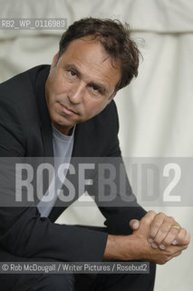 Anthony Horowitz, The Edinburgh International Book Festival 2005..Copyright©Rob McDougall/Writer Pictures/Rosebud2