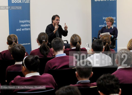 Anthony Horowitz discusses his latest book Necropolis in front of an audience of Edinburgh Schoolchildren while simultaneously being broadcast over the internet to over 10000 school children around Scotland..Copyright©Alex Hewitt/Writer Pictures/Rosebud2