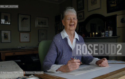 Author & Illustrator Shirley Hughes  in her London home..copyright©Neil Hanna/TSPL/Writer Pictures/Rosebud2