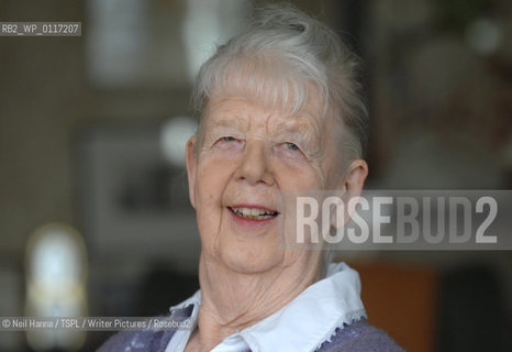 Author & Illustrator Shirley Hughes  in her London home..copyright©Neil Hanna/TSPL/Writer Pictures/Rosebud2