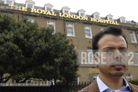 Ed Husain in the market in front of the London Hospital in Whitechapel..©Rogan MacDonald/Writer Pictures/Rosebud2