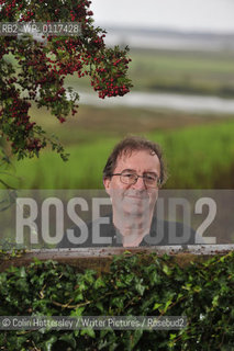 Roger Hutchinson at the Wigtown Book Festival, Friday 02/10/09.....copyright©Colin Hattersley/Writer Pictures/Rosebud2