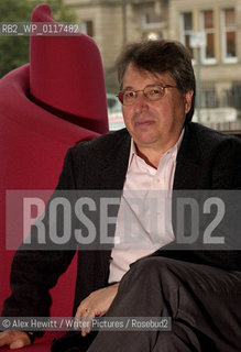 Lewis Hyde photographed in Edinburgh 20006..Copyright©Alex Hewitt/Writer Pictures/Rosebud2