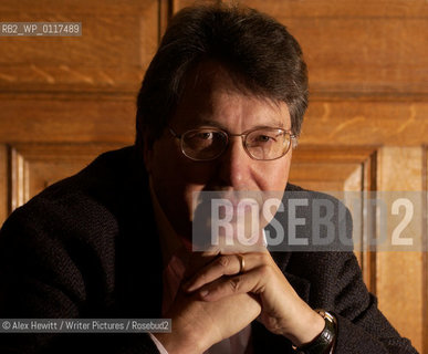 Lewis Hyde photographed in Edinburgh 20006..Copyright©Alex Hewitt/Writer Pictures/Rosebud2