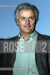 John Irving at the Edinburgh Book Festival 2003  CREDIT Gera©Writer Pictures/Rosebud2