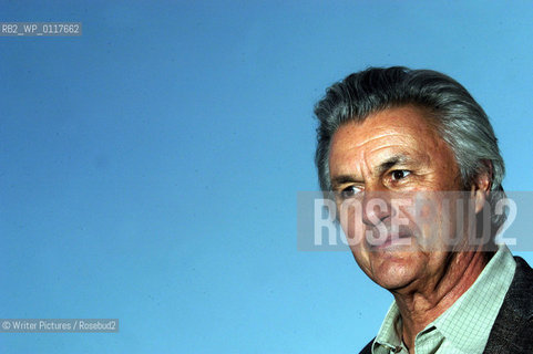 John Irving at the Edinburgh Book Festival 2003  CREDIT Gera©Writer Pictures/Rosebud2
